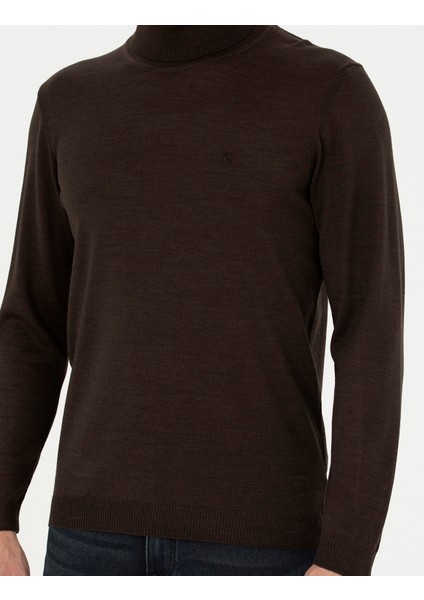Erkek Kahverengi Slim Fit Balıkçı Yaka Yün Karışımlı Basic Triko Kazak 50270052-VR029