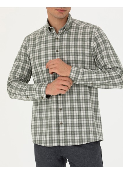 Erkek Haki Regular Fit Uzun Kollu Gömlek 50274599-VR027