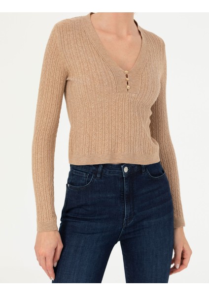 Kadın Bej Ex Slim Fit V Yaka Kazak 50276221-VR011