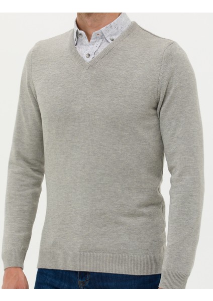 Erkek Açık Gri Melanj Slim Fit V Yaka Basic Triko Kazak 50276156-VR091