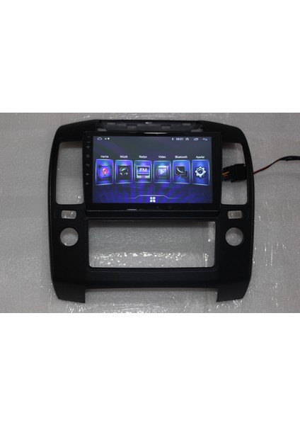 Smart Go Nissan Navara Old 2006/2010 9 Inç 4-32