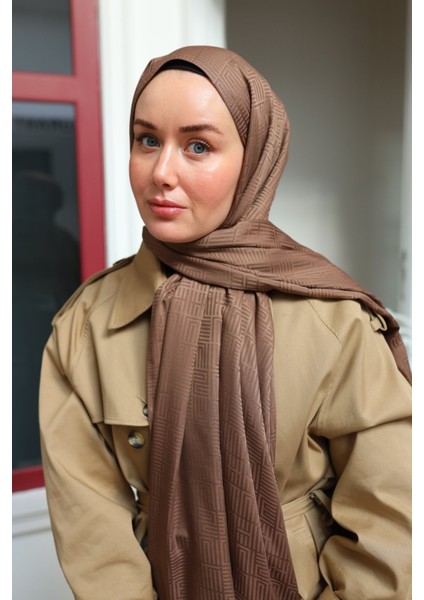 Labirent Desen Jakarlı Deluxe Şal - Sütlü Kahve