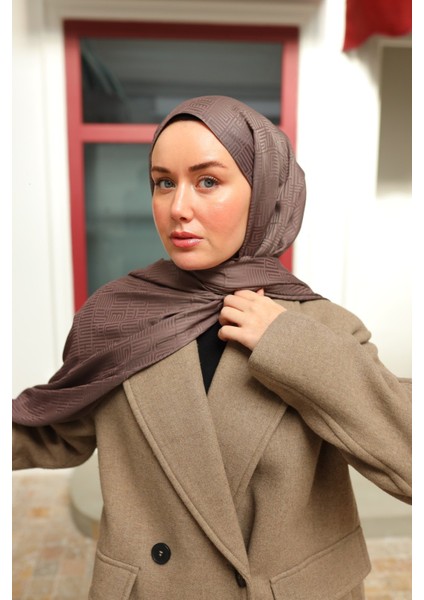 Labirent Desen Jakarlı Deluxe Şal - Koyu Vizon fırsatları