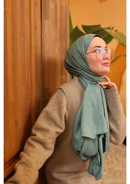 Labirent Desen Jakarlı Deluxe Şal - Çağla Yeşili modelleri