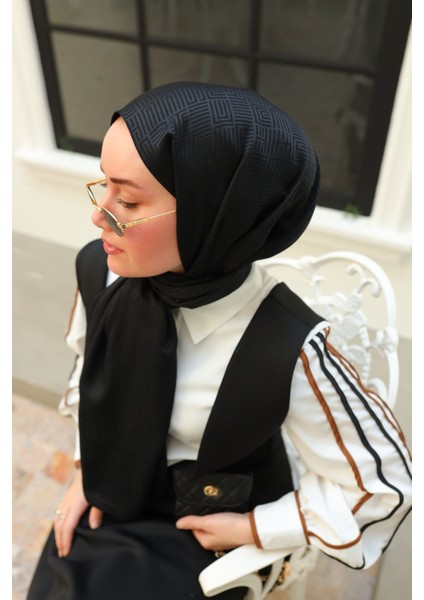 Labirent Desen Jakarlı Deluxe Şal - Siyah