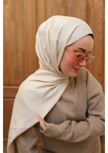Labirent Desen Jakarlı Deluxe Şal - Bej