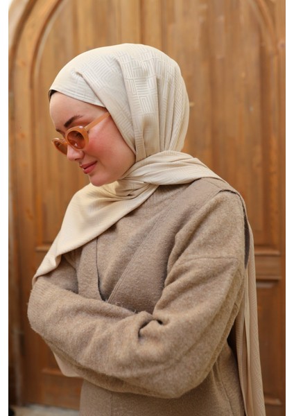 Labirent Desen Jakarlı Deluxe Şal - Bej fırsatları