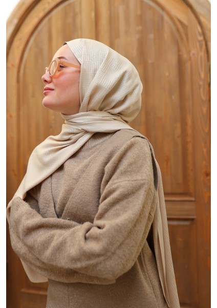 Labirent Desen Jakarlı Deluxe Şal - Bej indirimleri