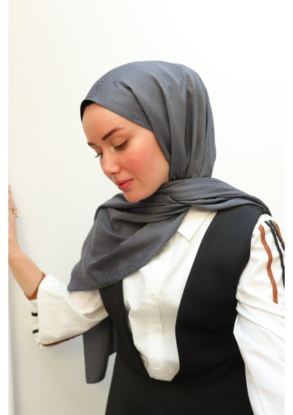 Labirent Desen Jakarlı Deluxe Şal - Füme fırsatları