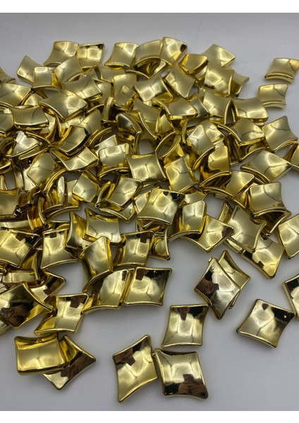 100GR Gold Altınsarısı Renk Metalize Küçük Baklava Model Boncuk Çanta Yapım Boncuğu (~33 Adet)