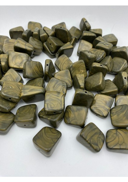 100GR Haki Yeşil Renk Kare Kütük Model Ebruli Karamel Boncuk,çanta Yapım BONCUĞU(~16ADET)