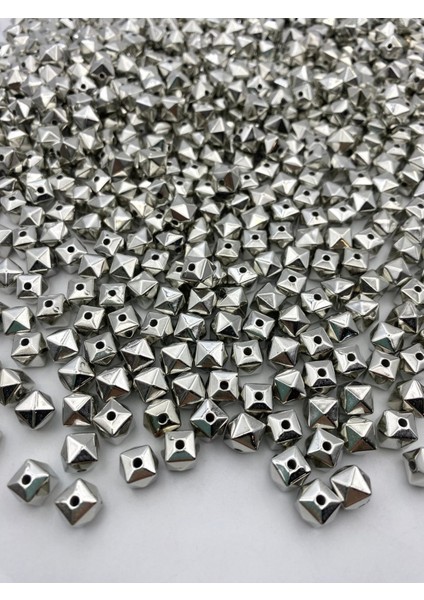 100GR 10MM Küp ,kübik Model Gümüş-Nikel Renk Ccb Metalize Plastik Boncuk,çanta Boncuğu (~185 Adet) modelleri
