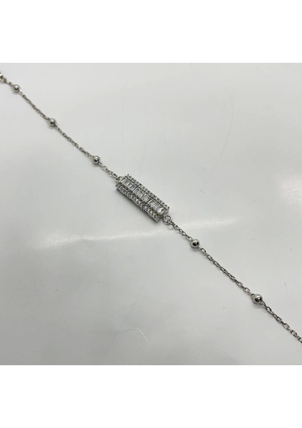 925 Ayar Gümüş Zirkon Taşı Süslemeli Top Zincirli Kadın Bileklik modelleri