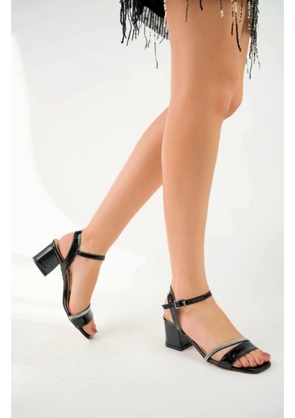 Taşlı Parlak Şık Gece Gündüz Abiye Altına Giyilebilen Rahat Ayakkabı fiyatları