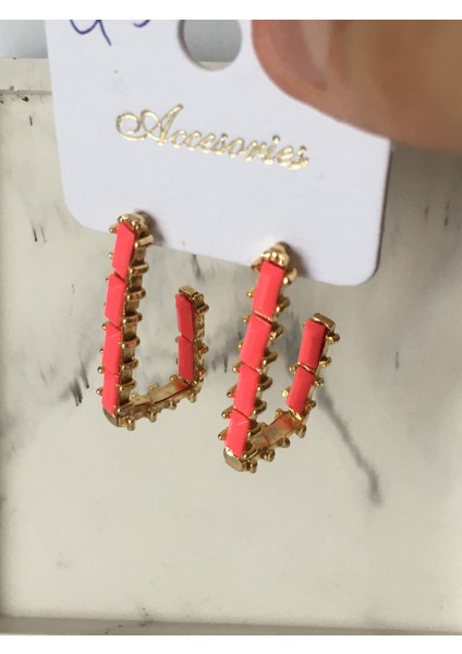 Pembe Gold J Model Küpe modelleri