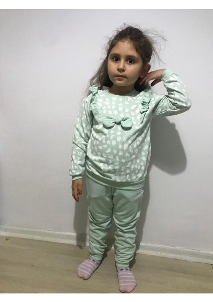 Su Yeşili Kız Çocuk Alt-Üst Ikili Takım Kız Çocuk Eşofman Takımı fırsatları