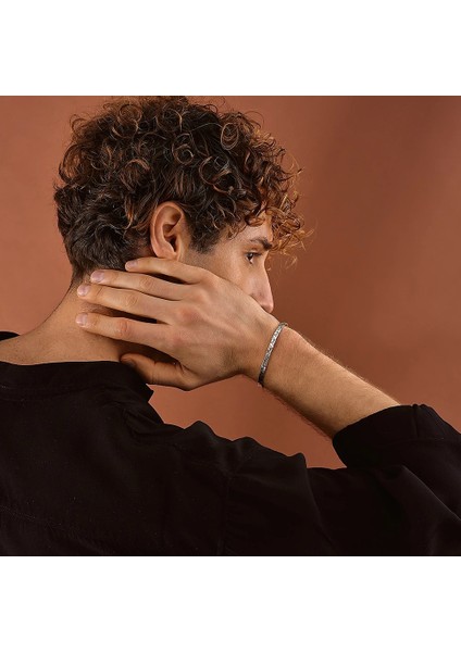 925 Ayar Gümüş Kabartmalı Unisex Kelepçe Bileklik fiyatları