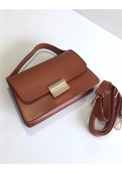 Kadın Bordo Kapaklı Minimalist Omuz ve El Çantası Kutulu Form