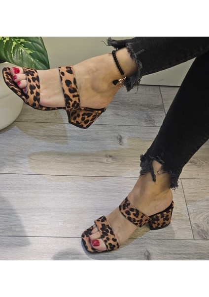 Leopar Şık Günlük Tarz Yeni Model Rahat Terlik