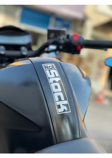 Motor-Araba-Kask Için Beyaz Renk Not Stock Sticker Etiket (13CMX3CM)