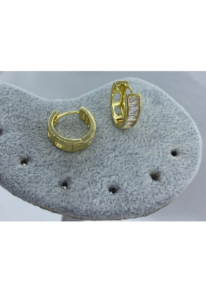 Gold Renk Taşlı Halka Küpe fırsatları