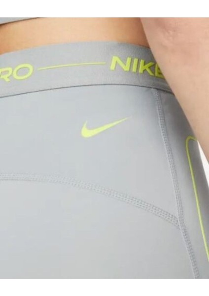 0 Yorum Pro Dri-Fıt Essential Novelty High-Rise 7n Kadın Şort fırsatları