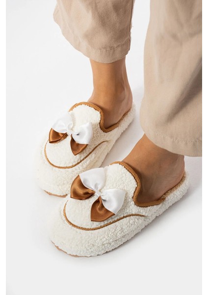 Beyaz Papyon Kışlık Kadın Terlik modelleri