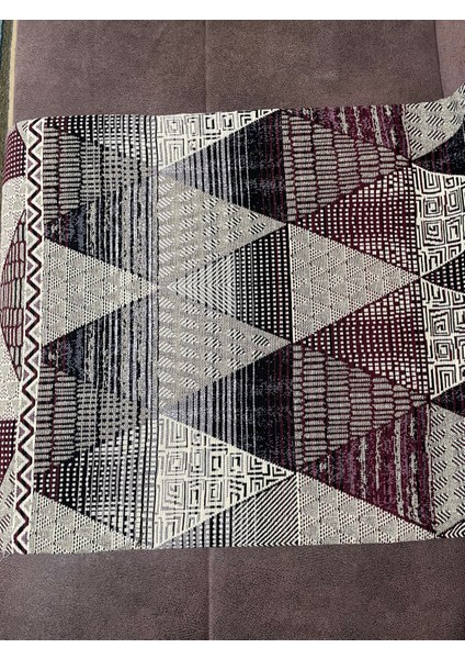 Home Savan Çok Amaçlı Halı-Kilim Örtüsü Üçgen