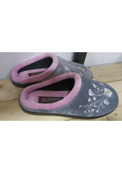 Kadın Kışlık Papatya Çiceği Nakışlı Rahat Taban Ev Terliği fırsatları