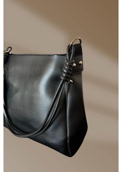 Fermuarlı Içi Cepli Yavrulu Siyah Kadın El ve Omuz Çantası modelleri