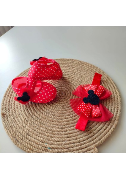 Kız Bebek Kırmızı Puantiyeli Minnie Mouse Patik ve Bandana Seti