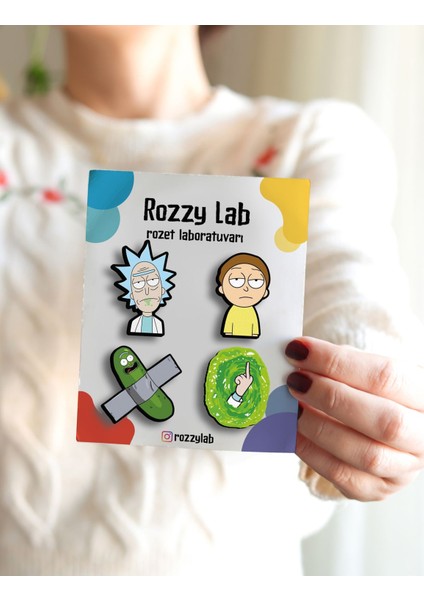 Rick And Morty 4lü Rozet Set - Rick Morty Pickle Rick Portal Finger - Broş - Yaka Çanta Aksesuar