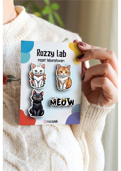 4'lü Kedi Rozet Set Kediler Siyah Beyaz Sarı - Rozet - Broş - Yaka Çanta Aksesuar