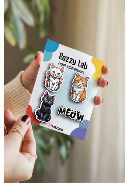4'lü Kedi Rozet Set Kediler Siyah Beyaz Sarı - Rozet - Broş - Yaka Çanta Aksesuar fiyatları