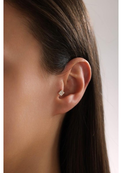 Altın Geometrik Piercing