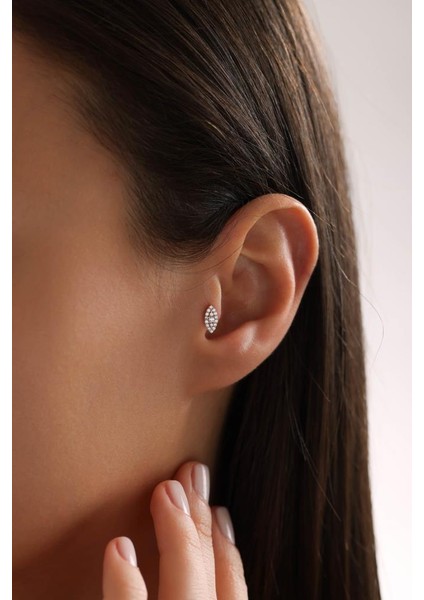 Altın Taşlı Piercing