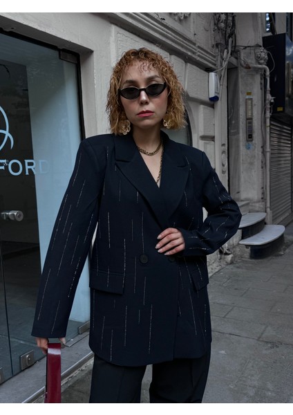 Premium Astarlı Vatkalı Parlak Taşlı Süit Düğmeli Blazer Ceket