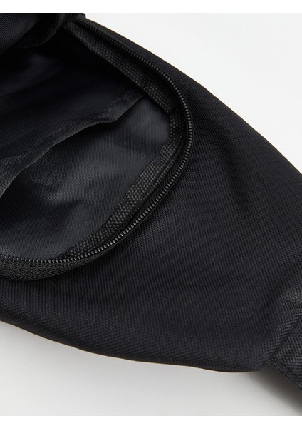 Lcw Accessorıes Fermuarlı Erkek Göğüs Çantası