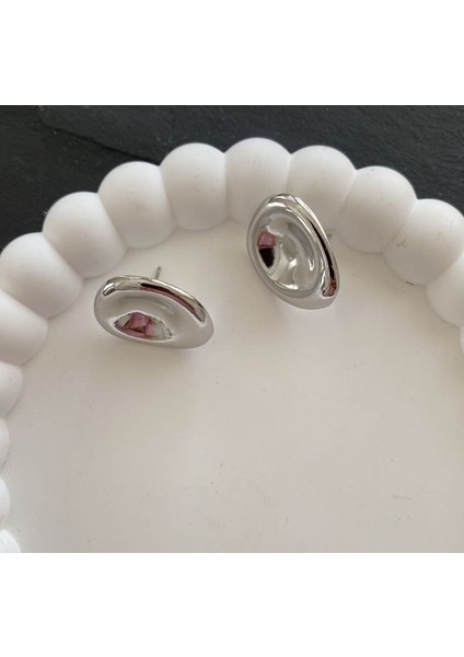 Asimetrik Gümüş Renk Çelik Küpe fırsatları