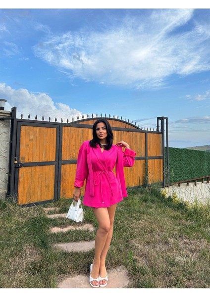 Kadın Oversize Tasarım Bağlamalı Blazer Ceket