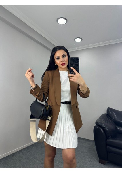 Kadın Kolu Büzgülü Blazer Ceket