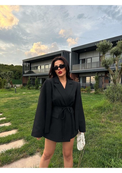 Kadın Oversize Tasarım Bağlamalı Blazer Ceket indirimleri