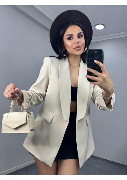 Kadın Kolu Büzgülü Blazer Ceket fiyatları