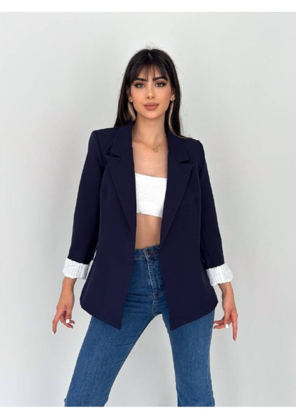 Kadın Kruvaze Yaka Düğmesiz Cepli Çizgi Desenli Astarlı Katlanabilir Kol Blazer Ceket