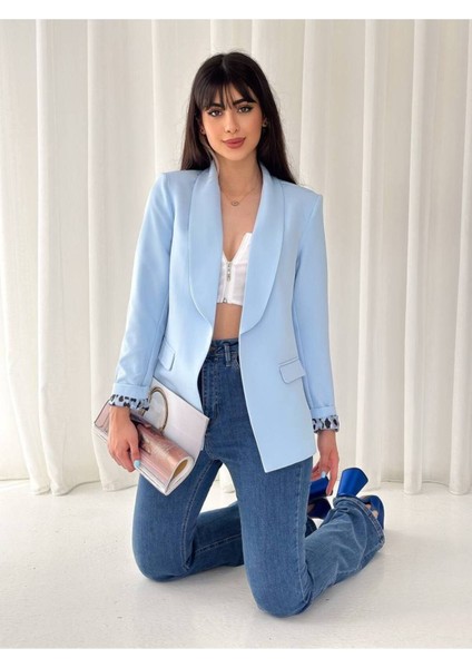 Kruvaze Yaka Düğmesiz Cepli Desen Astarlı Katlanılabilir Kol Blazer Ceket
