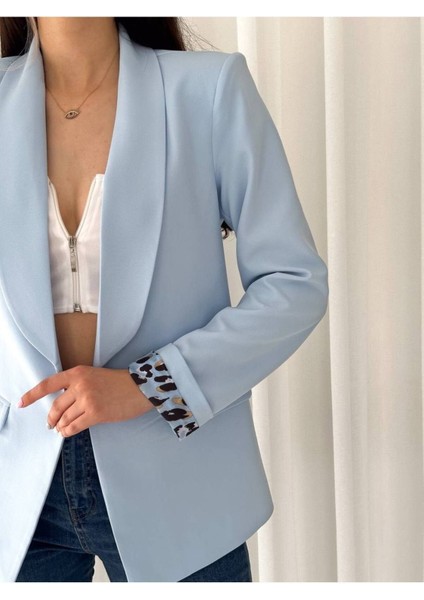 Kruvaze Yaka Düğmesiz Cepli Desen Astarlı Katlanılabilir Kol Blazer Ceket