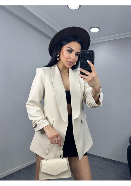 Kadın Kolu Büzgülü Blazer Ceket