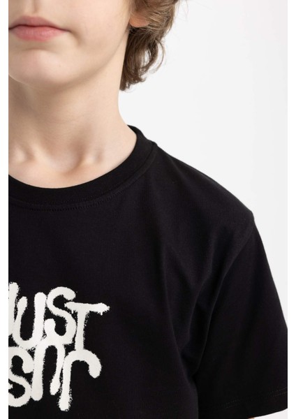 Erkek Çocuk Bisiklet Yaka Baskılı Kısa Kollu Tişört modelleri