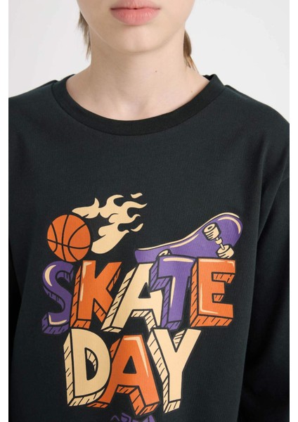 Erkek Çocuk Pijama Takım Baskılı Uzun Kollu Üst Beli Lastikli Desenli Uzun Alt D5214A824WN