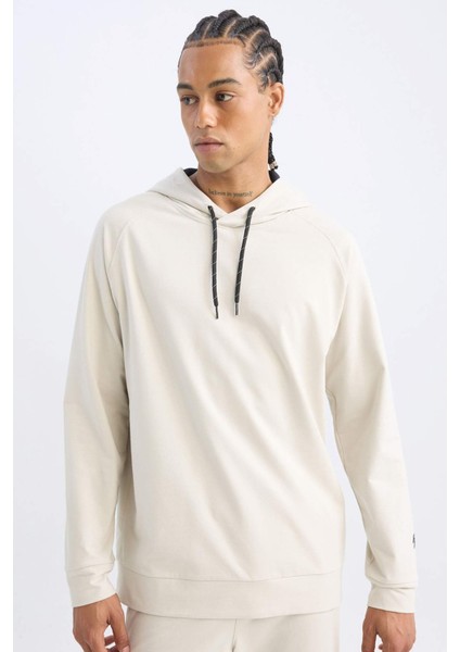 Fit Standart Fit Kapüşonlu Sporcu Sweatshirt D6827AX24AU